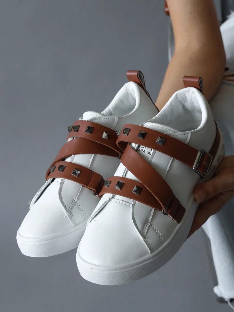 , женская, модная,обуви,кроссовки с ремешком