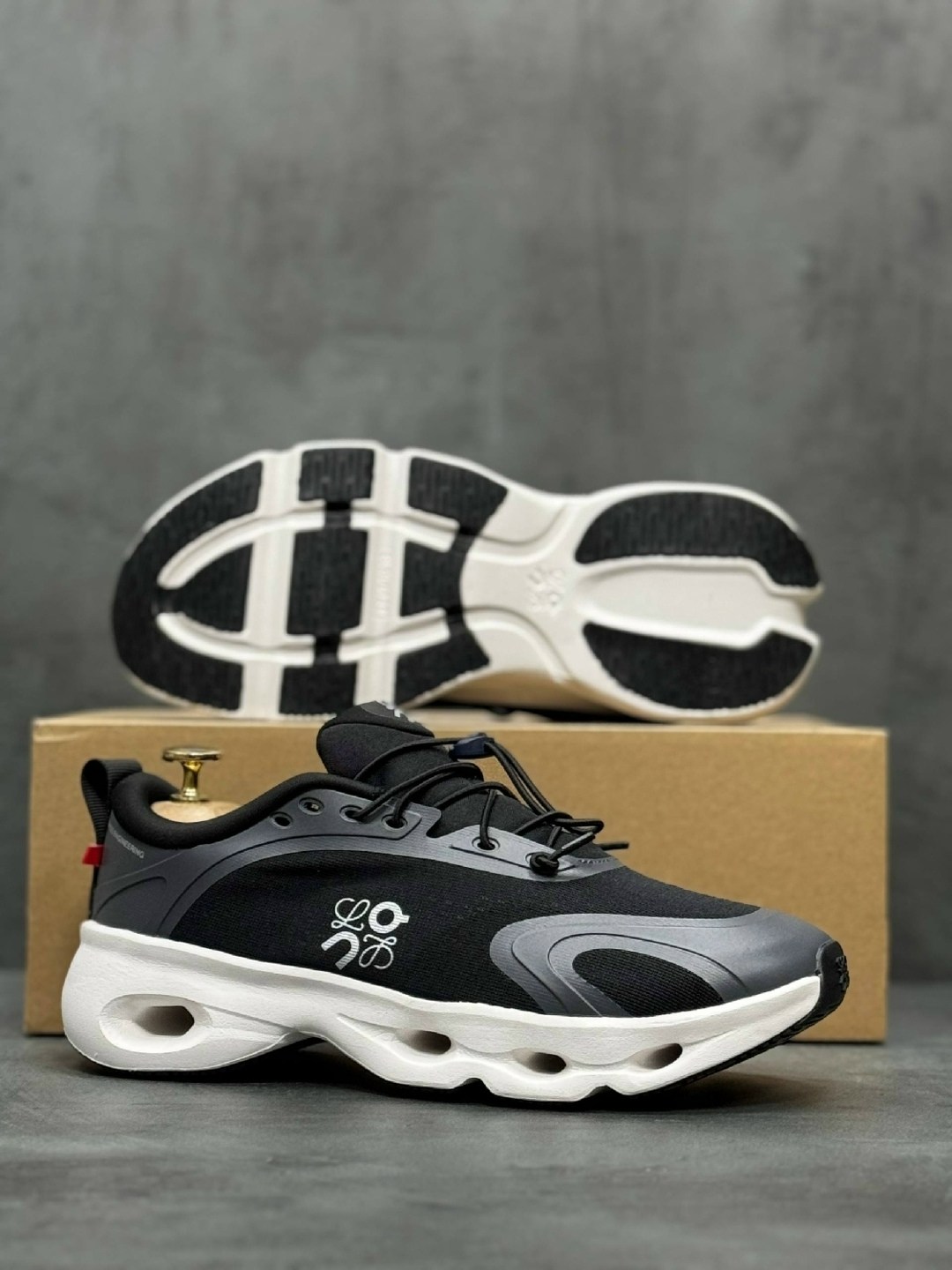 кроссовки,кроссовки loewe,кроссовки on,мужские кроссовки, для бега