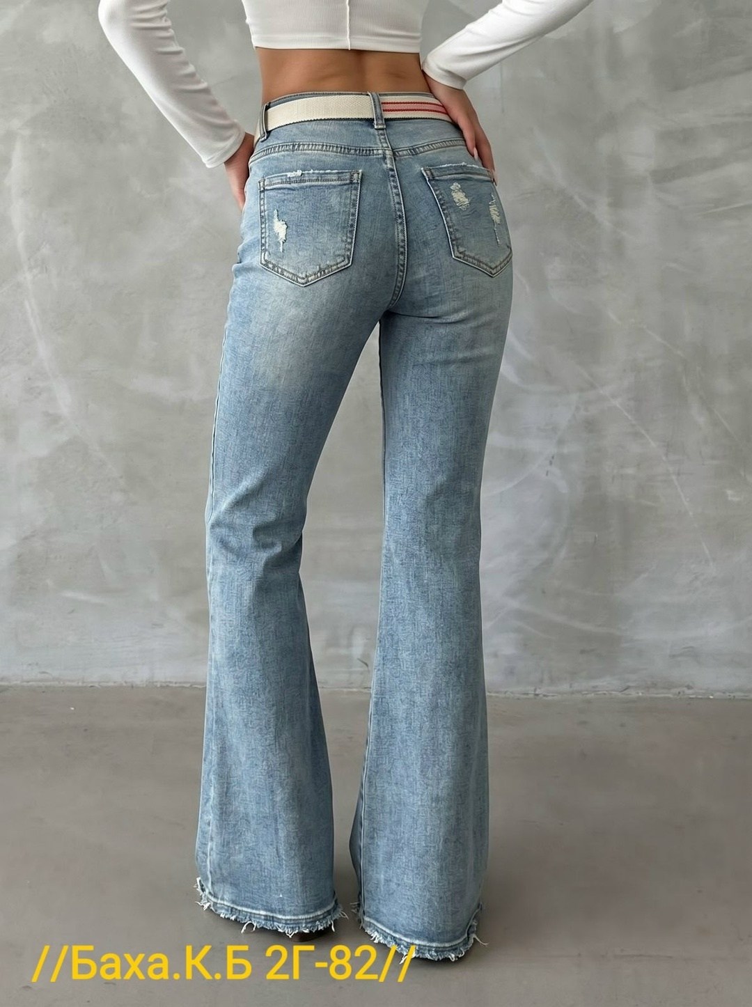 женские джинсы,рваные джинсы клеш,джинсы женские широкие,модные джинсы,стильные джинсы