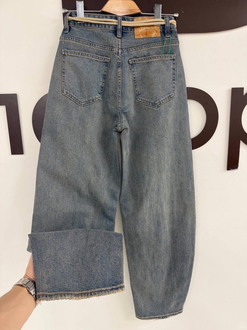 модные джинсы,джинсы женские,джинсы широкие,джинсы,широкие джинсы женские с высокой талией