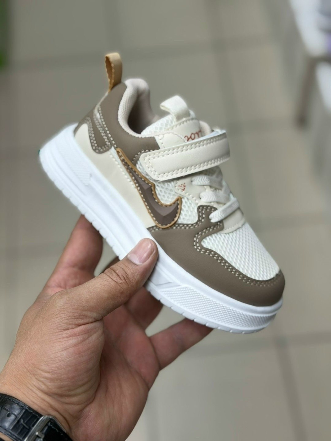 детские кроссовки,кроссовки детская,кроссовки,кроссовка детская,