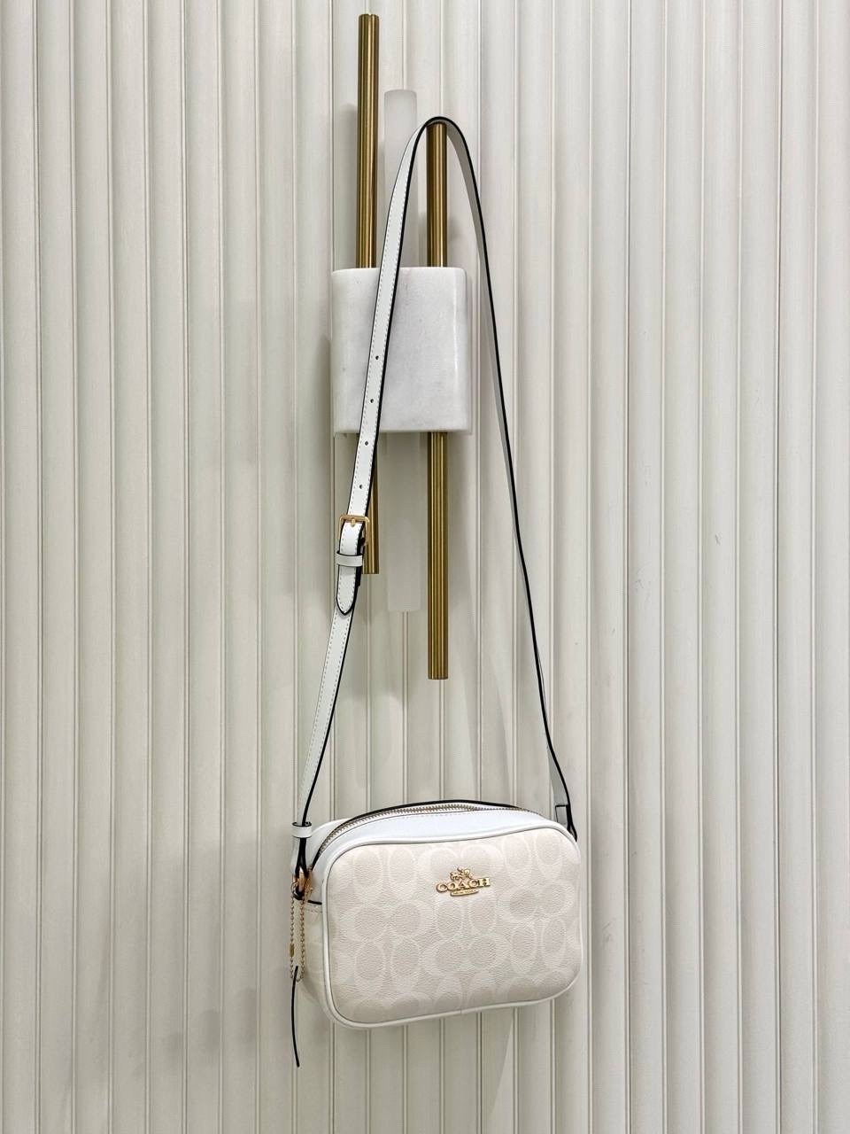 сумки через плечо coach,coach сумка,coach сумка женская,сумка coach на плечо,сумка