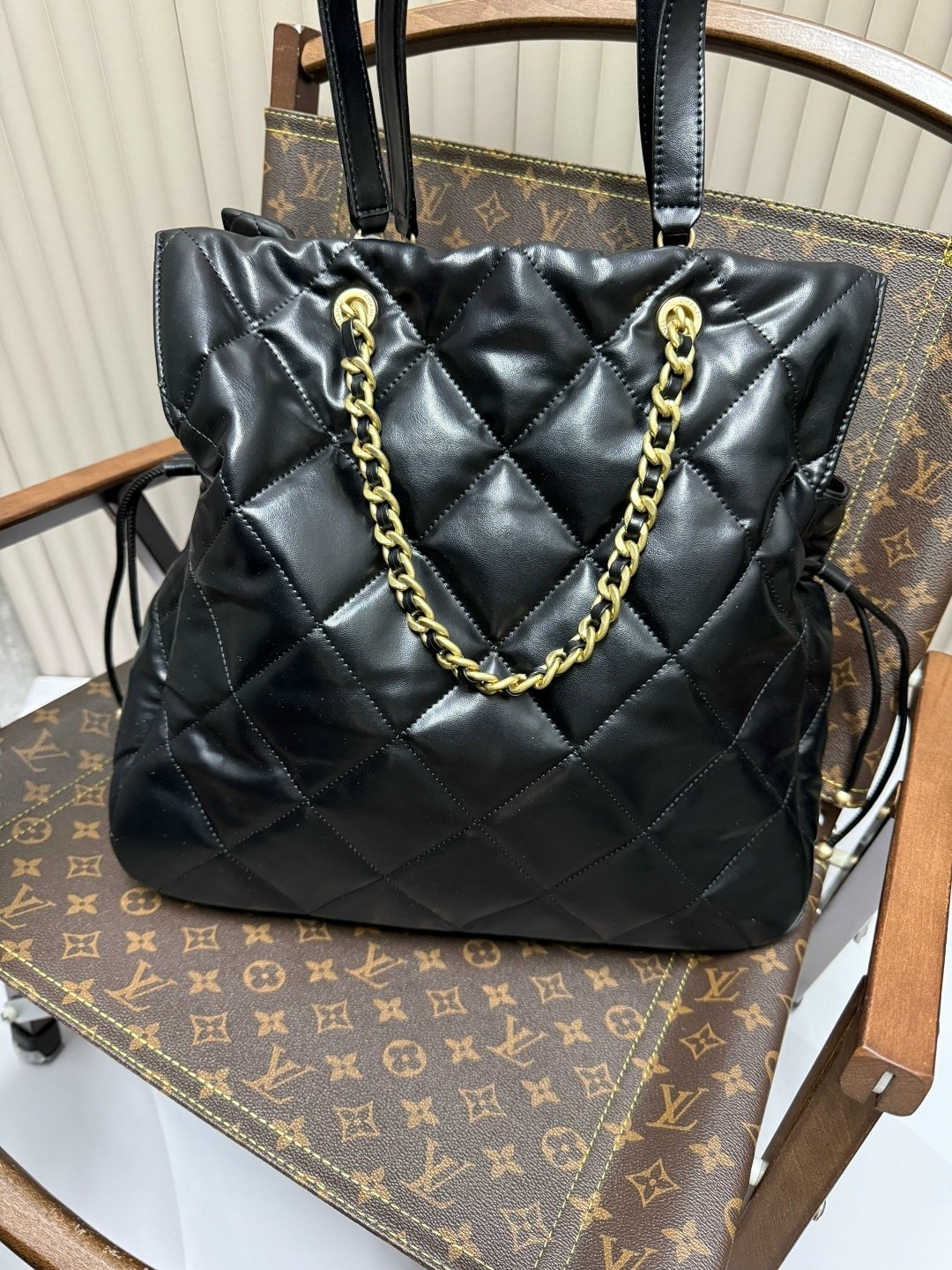 сумка chanel,сумка шанель,женская сумка chanel,сумочка шанель,рюкзак шанель оригинал