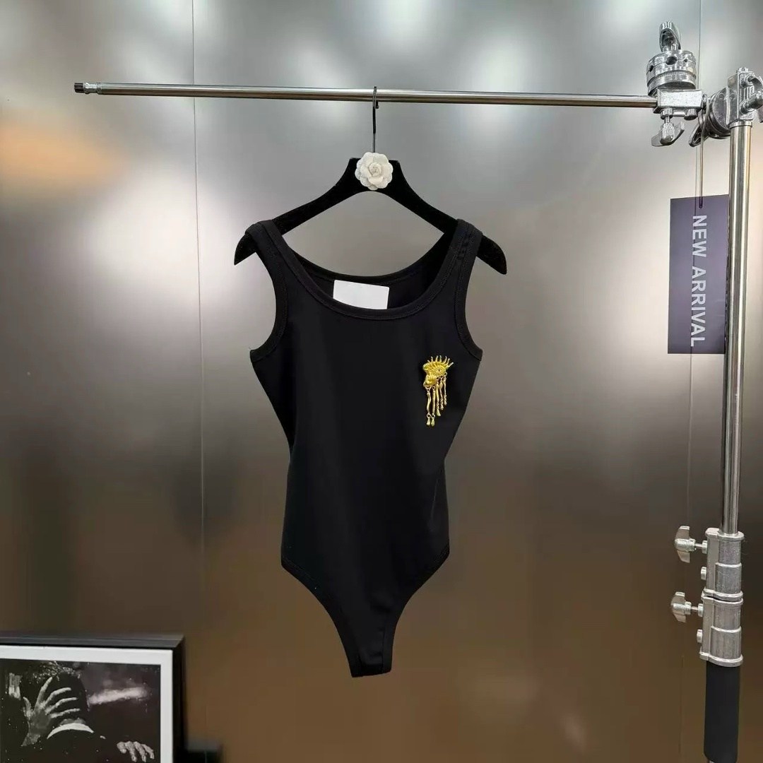 купальные костюмы,купальник женские,купальник слитный женский,купальники модные,купальник слитный versace