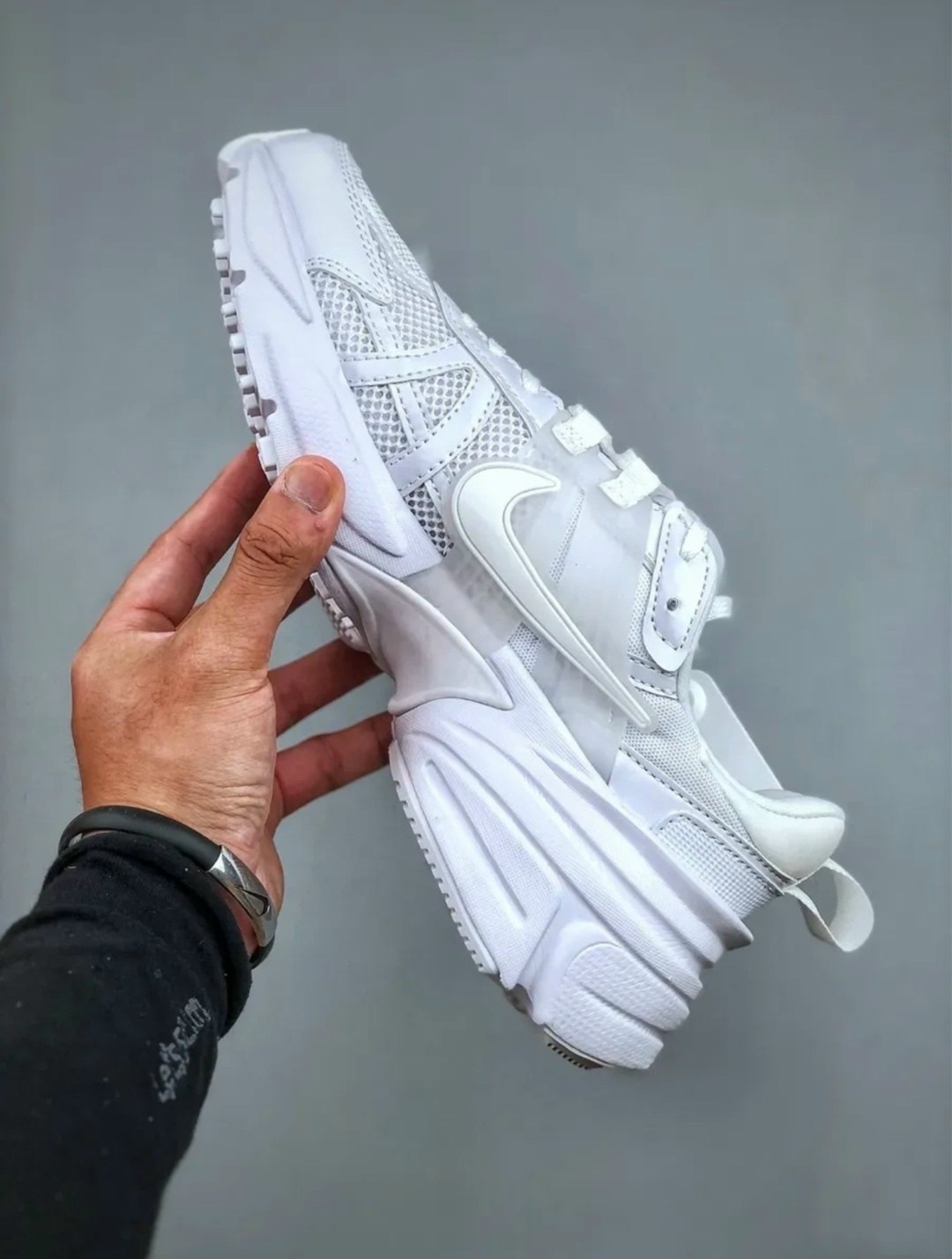кроссовки nike,кроссовки женский мужской,кроссовки найк v2k runtekk,nike кроссовки air max plus,кроссовки nike v 2 k run