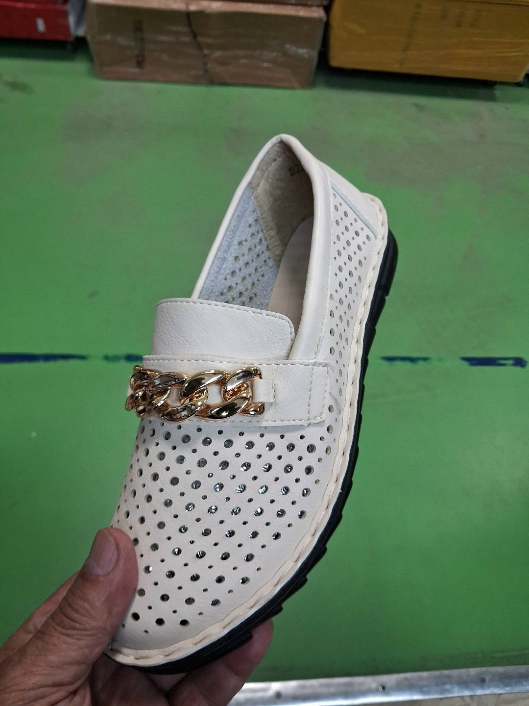 ,мокасины женские,мокасины с перфорацией,мокасины, женская