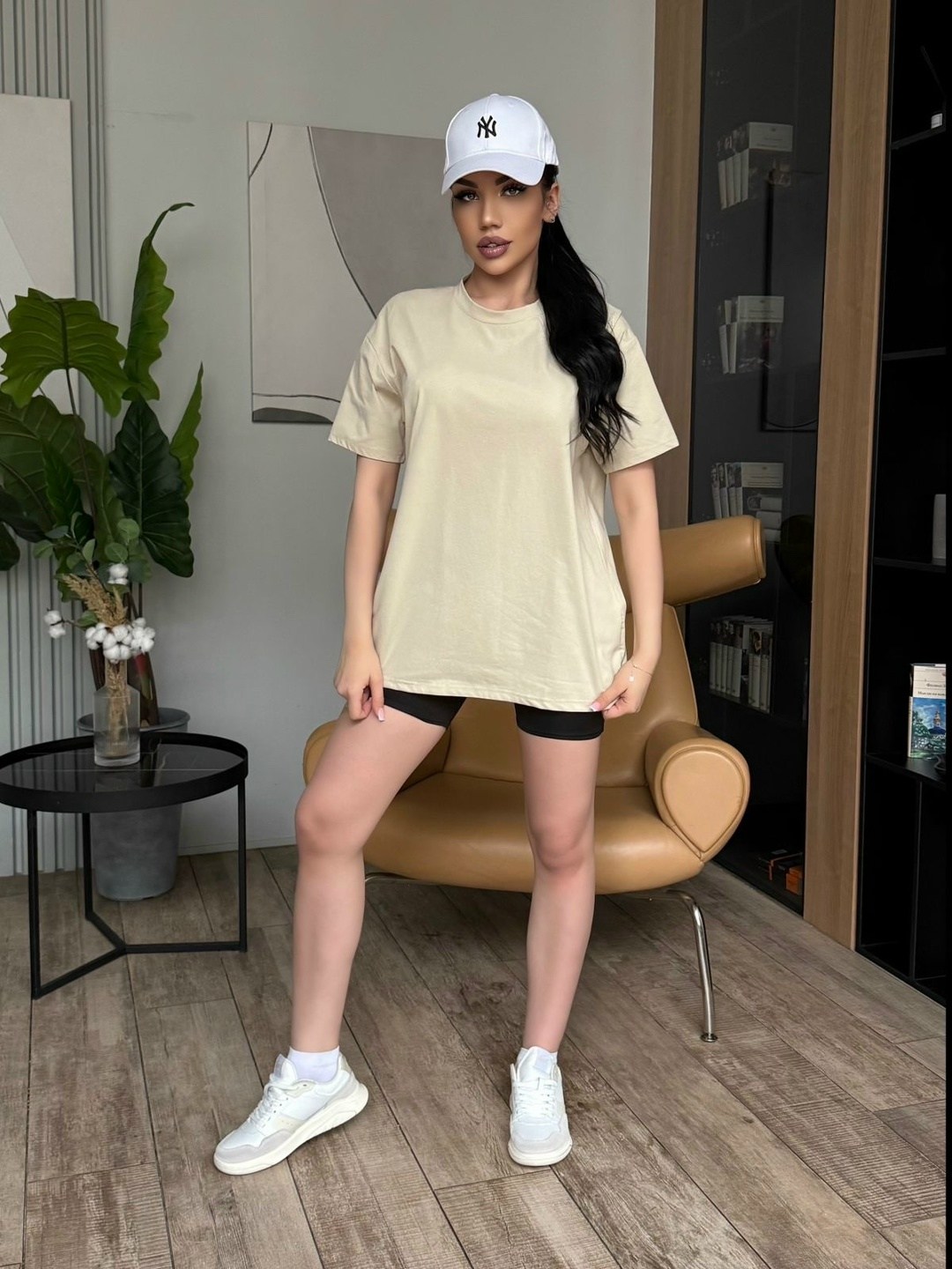 футболки женская оверсайз,белая футболка оверсайз,женская футболка,футболки оверсайз,бежевая футболка оверсайз