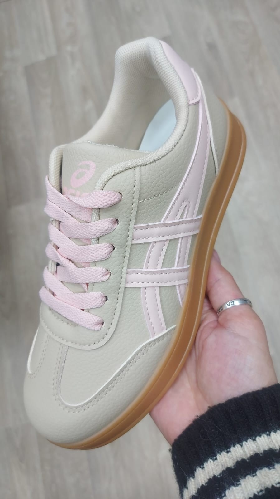 кроссовки onitsuka tiger,кроссовки onitsuka tiger tokuten,кроссовки для скейтбординга tokuten onitsuka tiger,асикс кроссовки розовые,