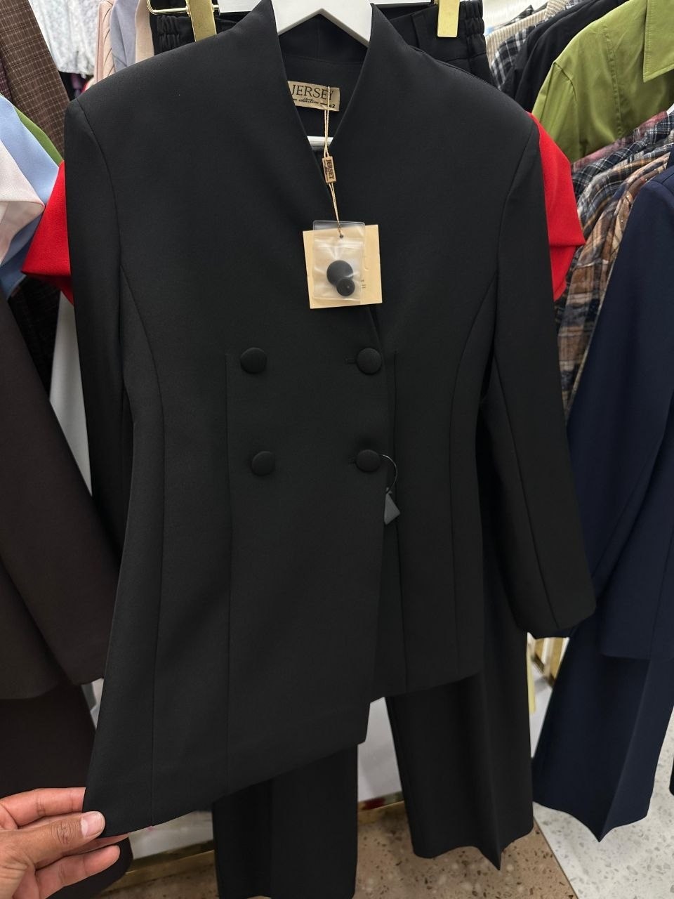 костюм классика,,классические костюмы