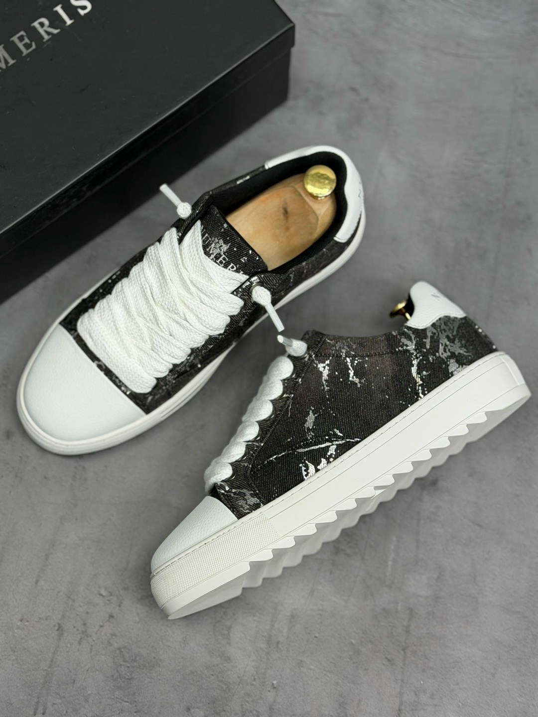 ,обуви, кроссовки,мужская ,кроссовки женскиe