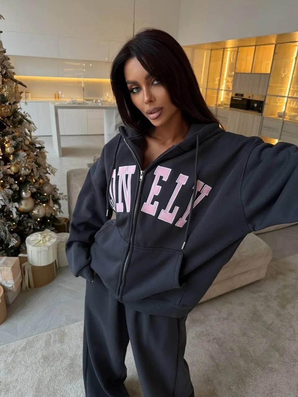 костюм спортивный женский теплый,женский красный костюм miu miu,костюм спортивный,cпортивный костюм женский на флисе,красный женский костюм