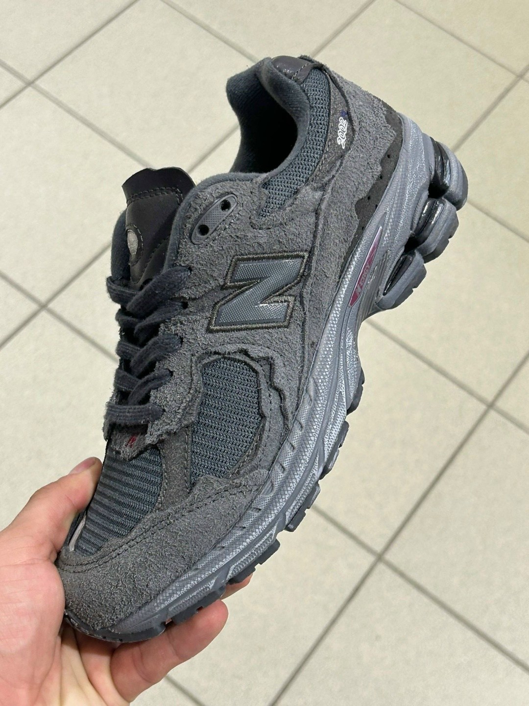 кроссовки new balance 2002 r,кроссовки new balance 2002,кроссовки new balance,new balance 2002r protection pack phantom,кроссовки new balance 9060