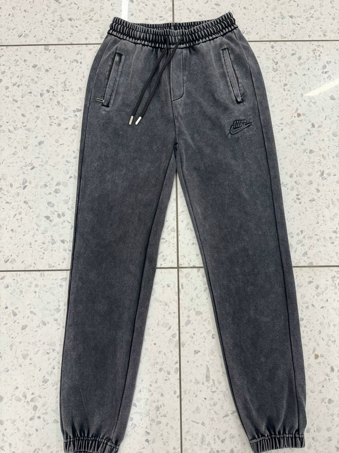 спортивные штаны nike,брюки спортивные nike,штаны спортивные,мужские спортивные штаны nike,спортивные штаны найк тёмно серые