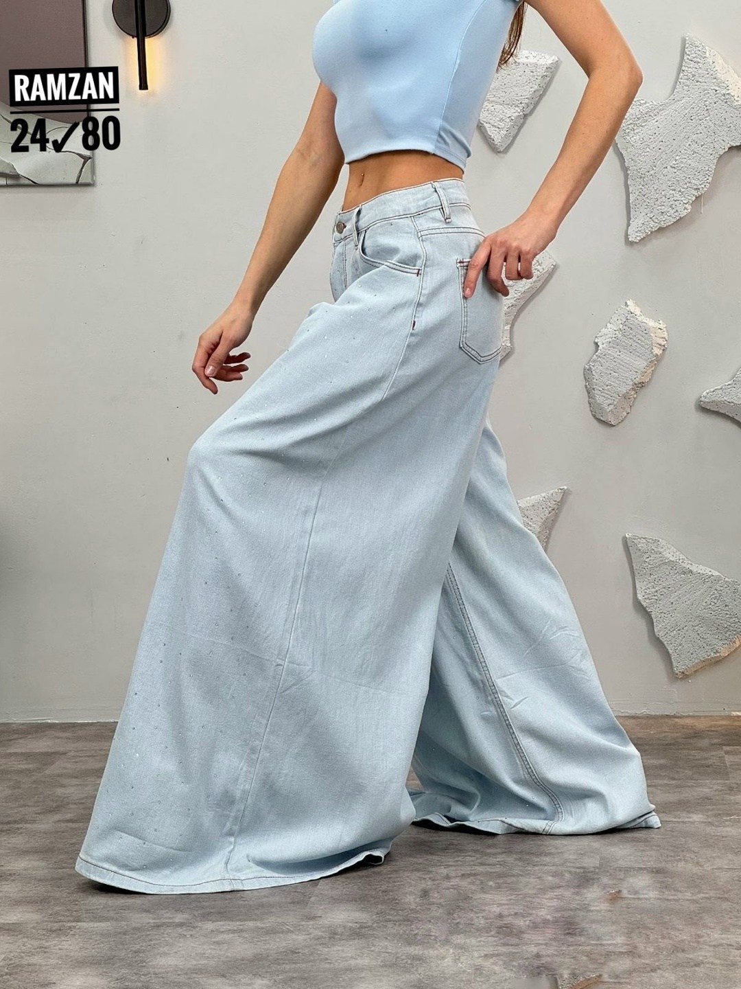 джинсы женские,джинсы женские с широкими штанинами,женские широкие джинсы,джинсы широкие,брюки джинсы