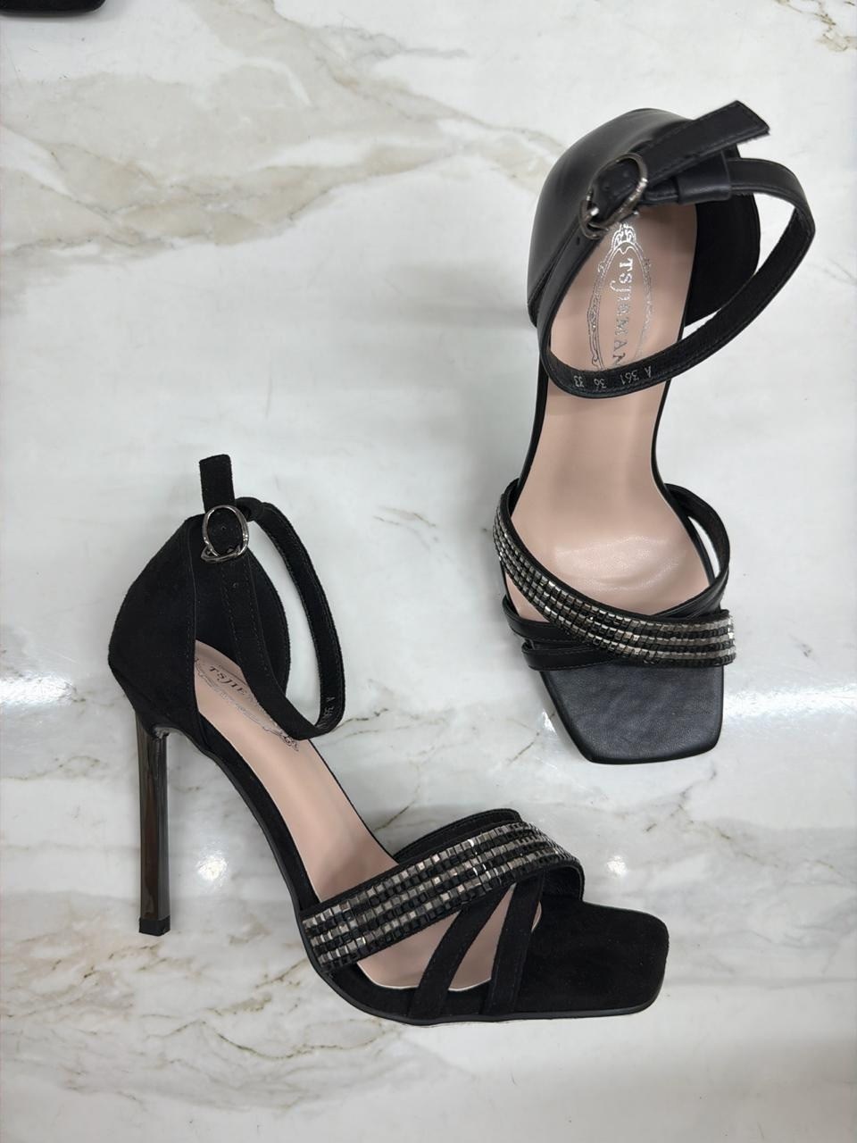 женские босоножки,,босоножки стильные,модные босоножки,босоножки на каблуках