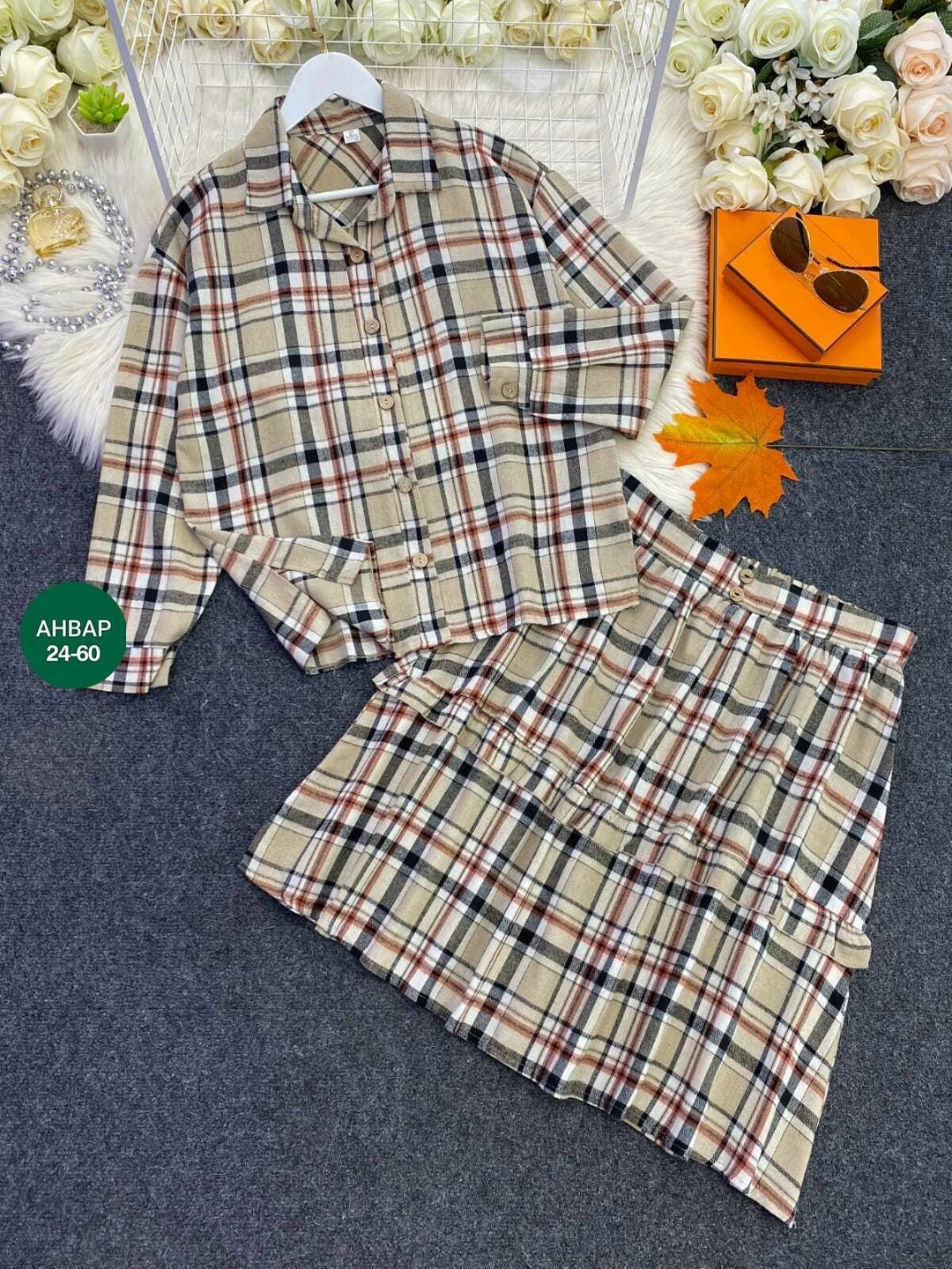 женское платье в клетку,платье в клетку,рубашка платье в клетку,платье в клетку миди,костюм в клетку