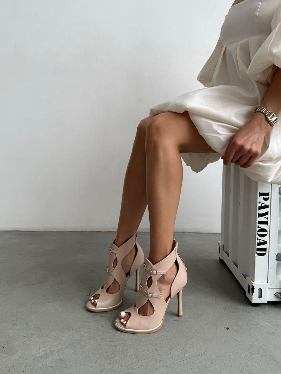 босоножки на каблуках,босоножки летние,женские босоножки,бежевые босоножки,босоножки на шпильках