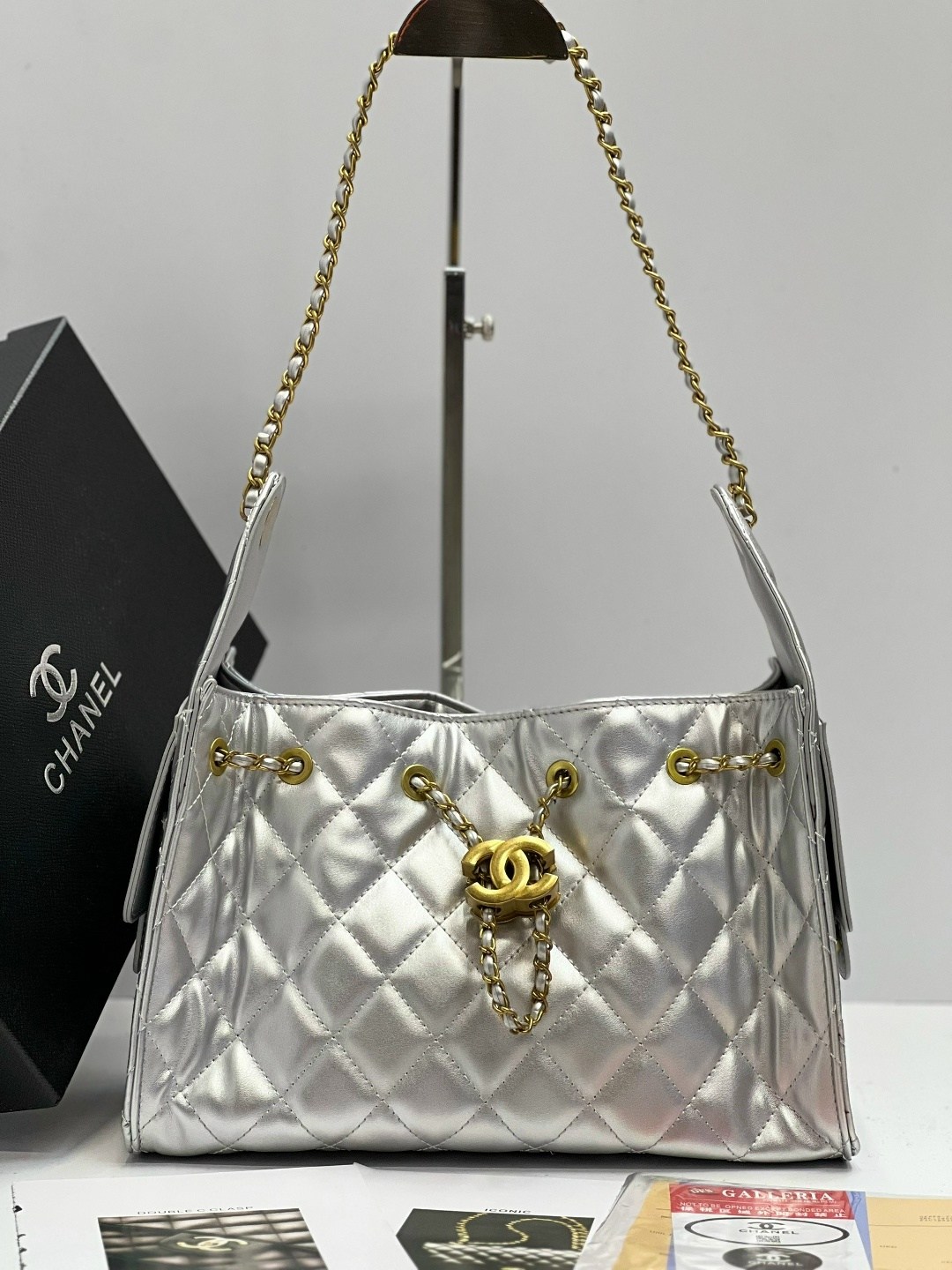 chanel сумка,сумка женская chanel,сумка женская chanel кожаная люкс,шанель сумка,кожаная белая сумка chanel