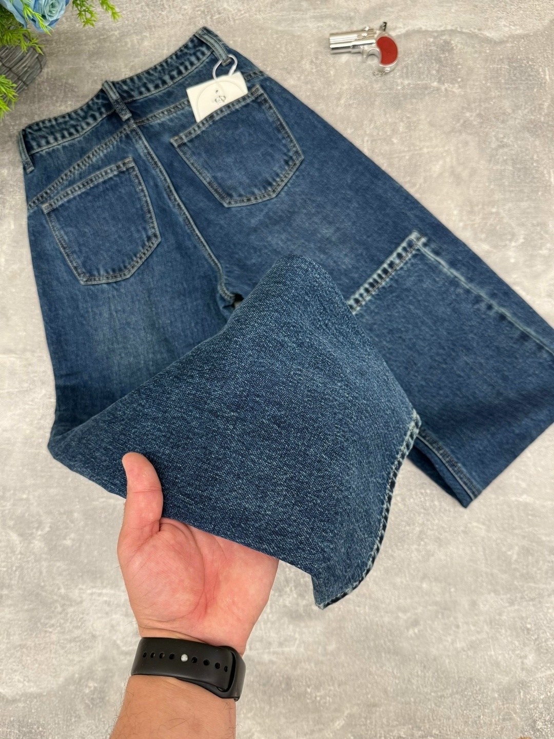 модные джинсы,джинсы широкие,женские джинсы,джинсы мужские,джинсы синее