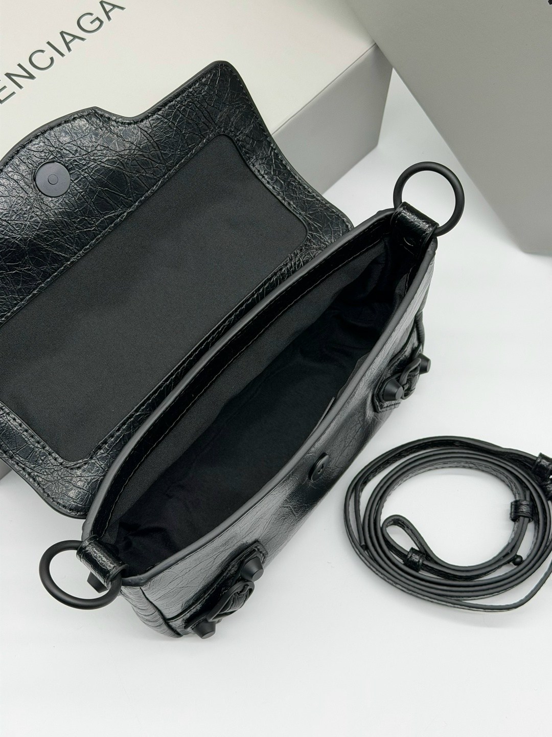 сумка balenciaga,баленсиага кристобаль,сумка шоппер баленсиага,сумка женская balenciaga,модная сумка