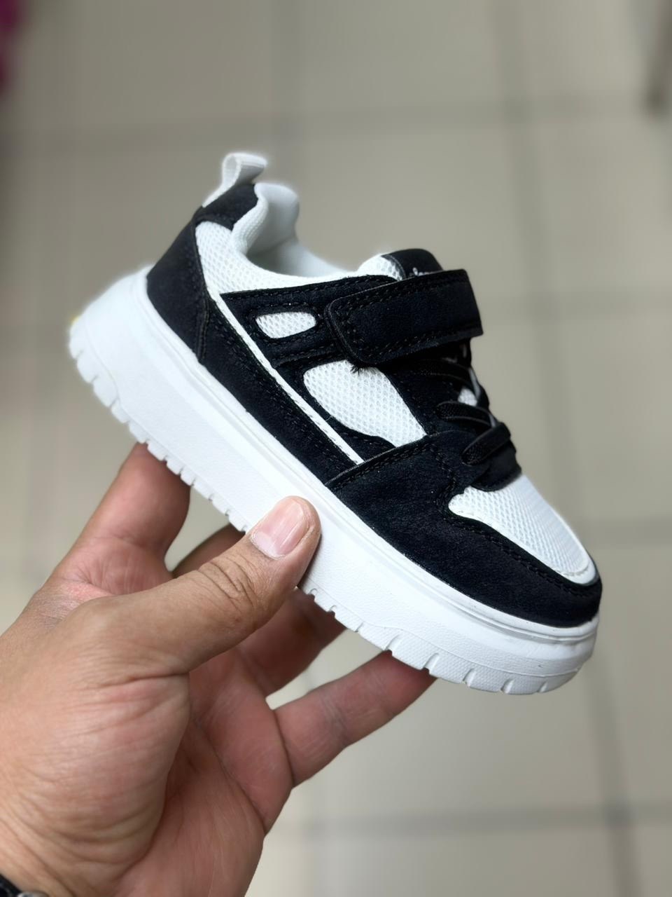 ,детские кроссовки,кроссовки детская,кроссовка детская,кроссовки на мальчика