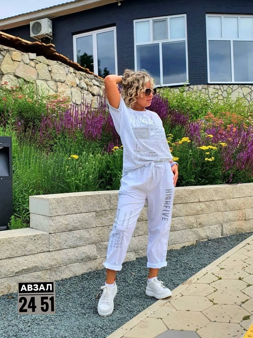 костюм женский,костюм спортивный женский,костюм с брюками,трикотажные костюмы,костюм спортивный