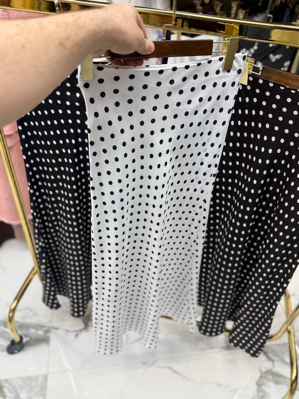 юбка в горошек,юбка атласная макси шелковая со стразами line xz 301836841,юбка горох,юбка,юбка атласная миди daringo 385703151