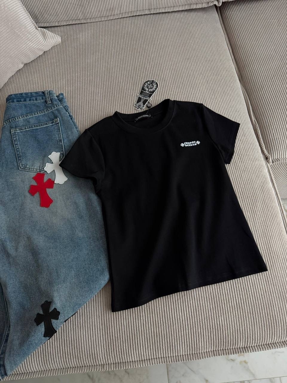 стильные костюмы,футболки женская,стильная футболка,мода стиль,женская футболка loro piana чёрного цвета