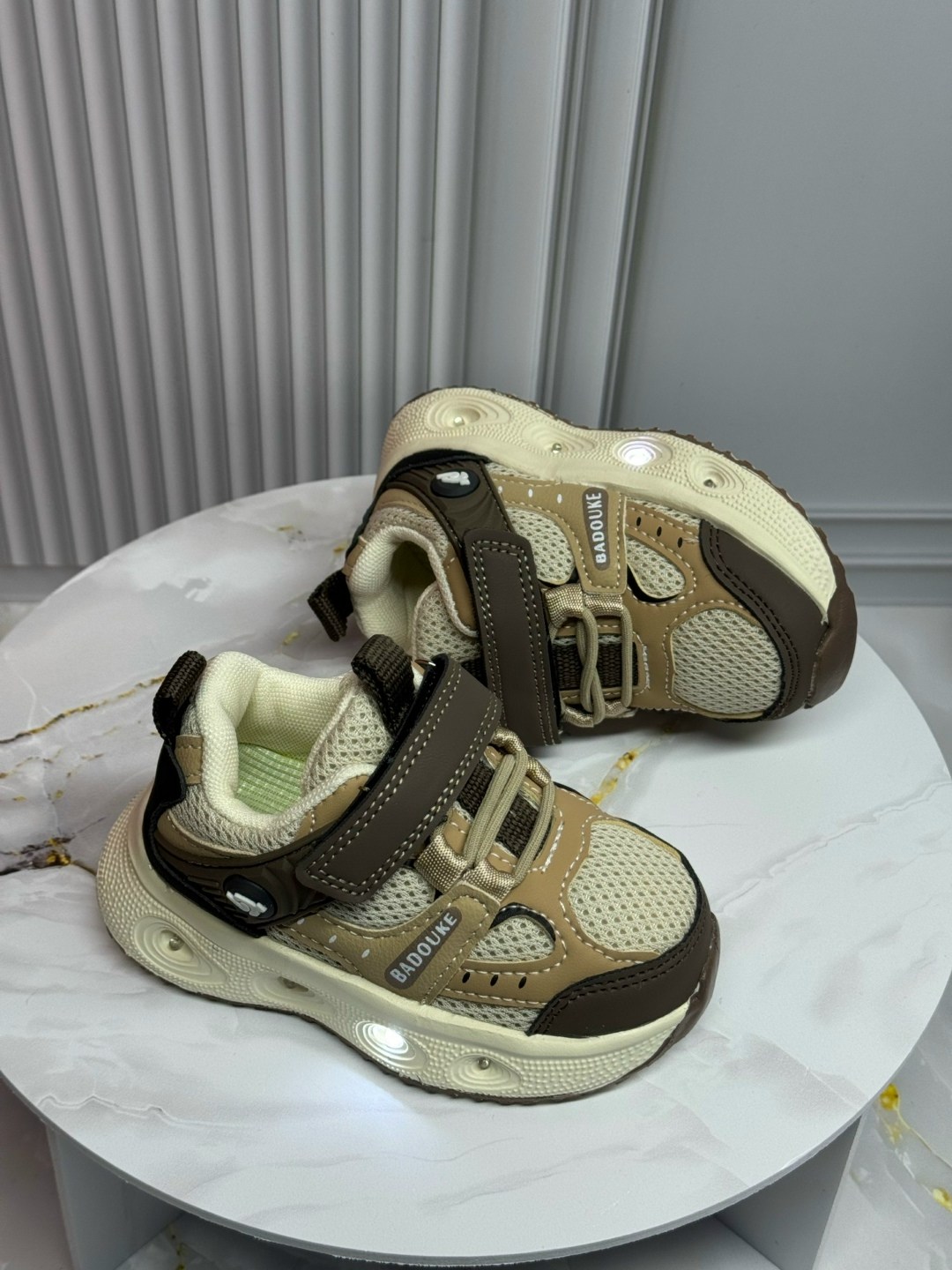 детские кроссовки,кроссовки мальчику,детские кроссовки для мальчика,кроссовки,кроссовка детская