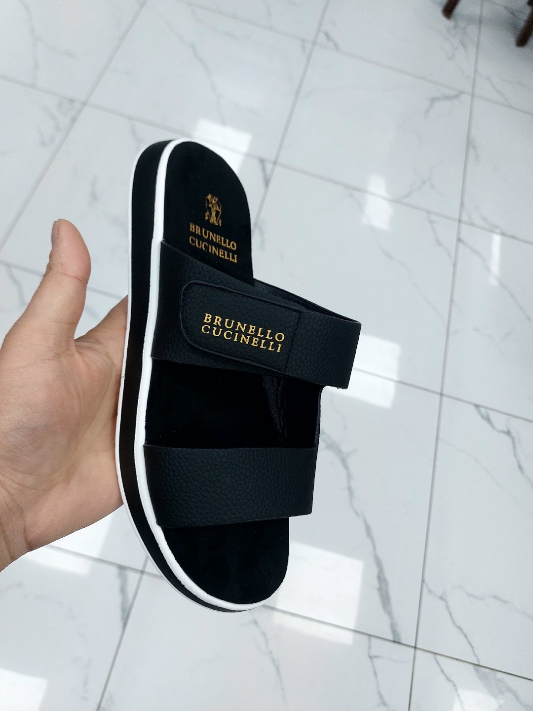 шлепанцы мужские,кожаные шлепанцы,мужские шлепанцы из натуральной кожи,мужские шлепки,женские шлепанцы