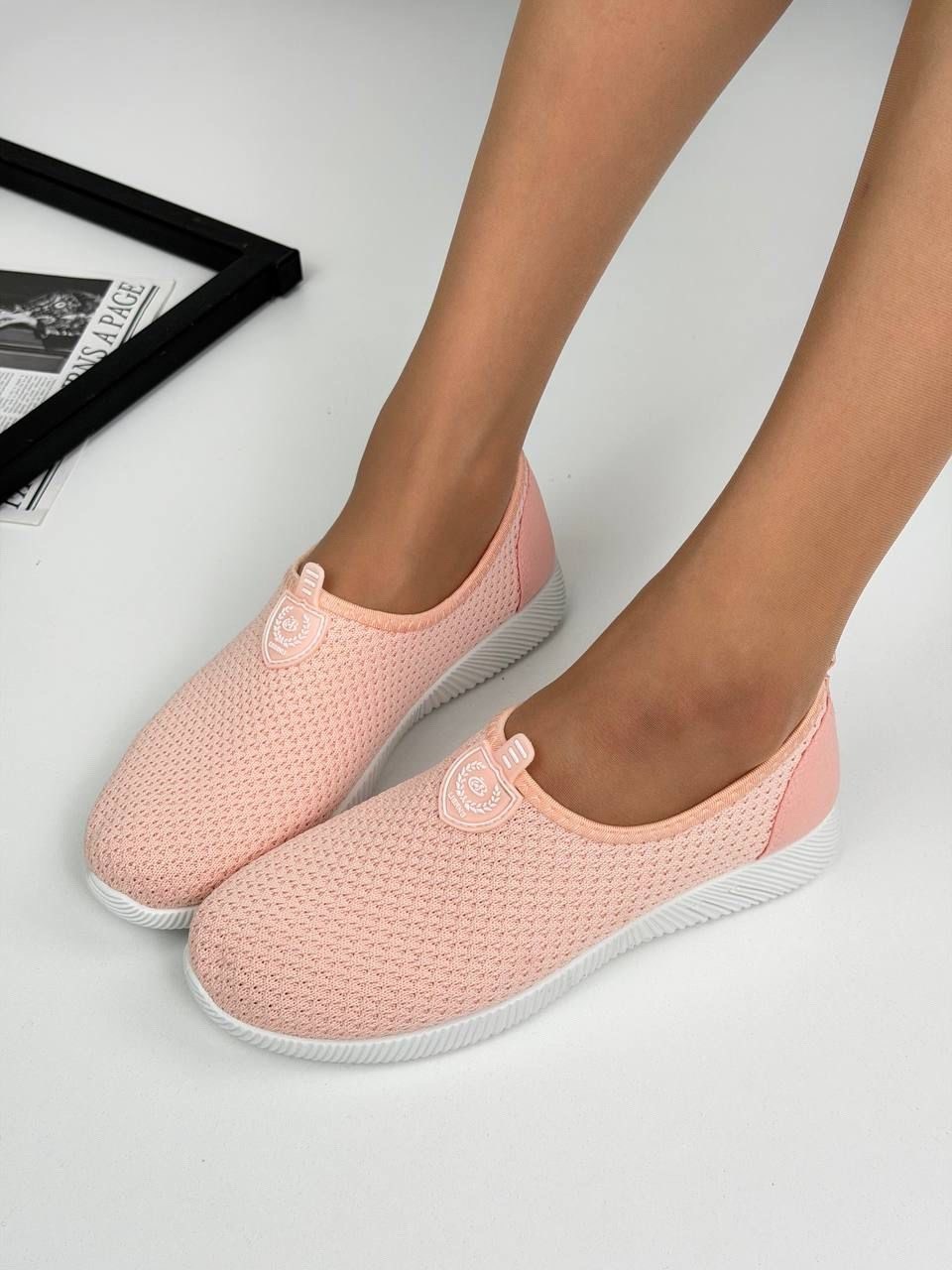 ,слипоны женские,кроссовки женскиe,кроссовки женские летние, женская