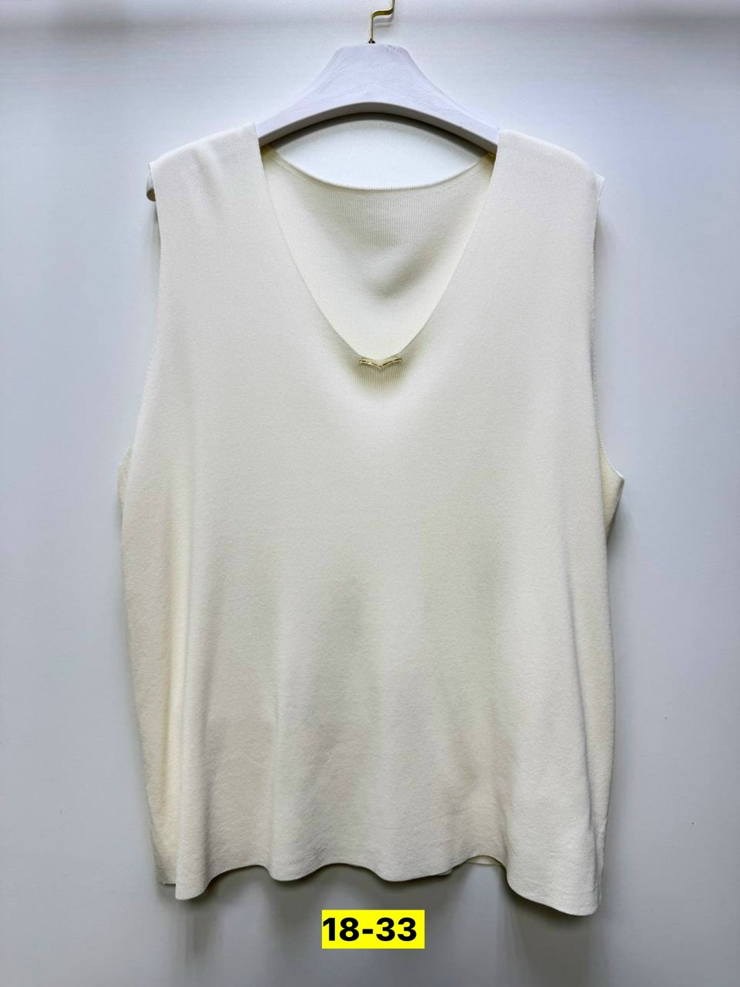 трикотажный жилет,майка женская,вязаные жилеты,женский трикотажный жилет,жилет женский