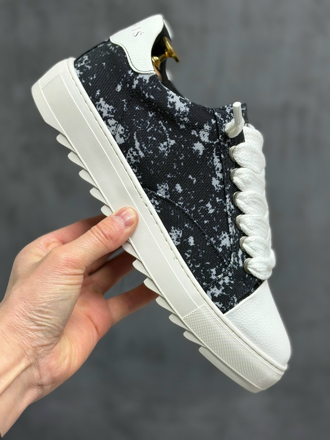 ,низкие кроссовки,кроссовка мужской,дизайнерские кроссовки,кроссовки женские мужские