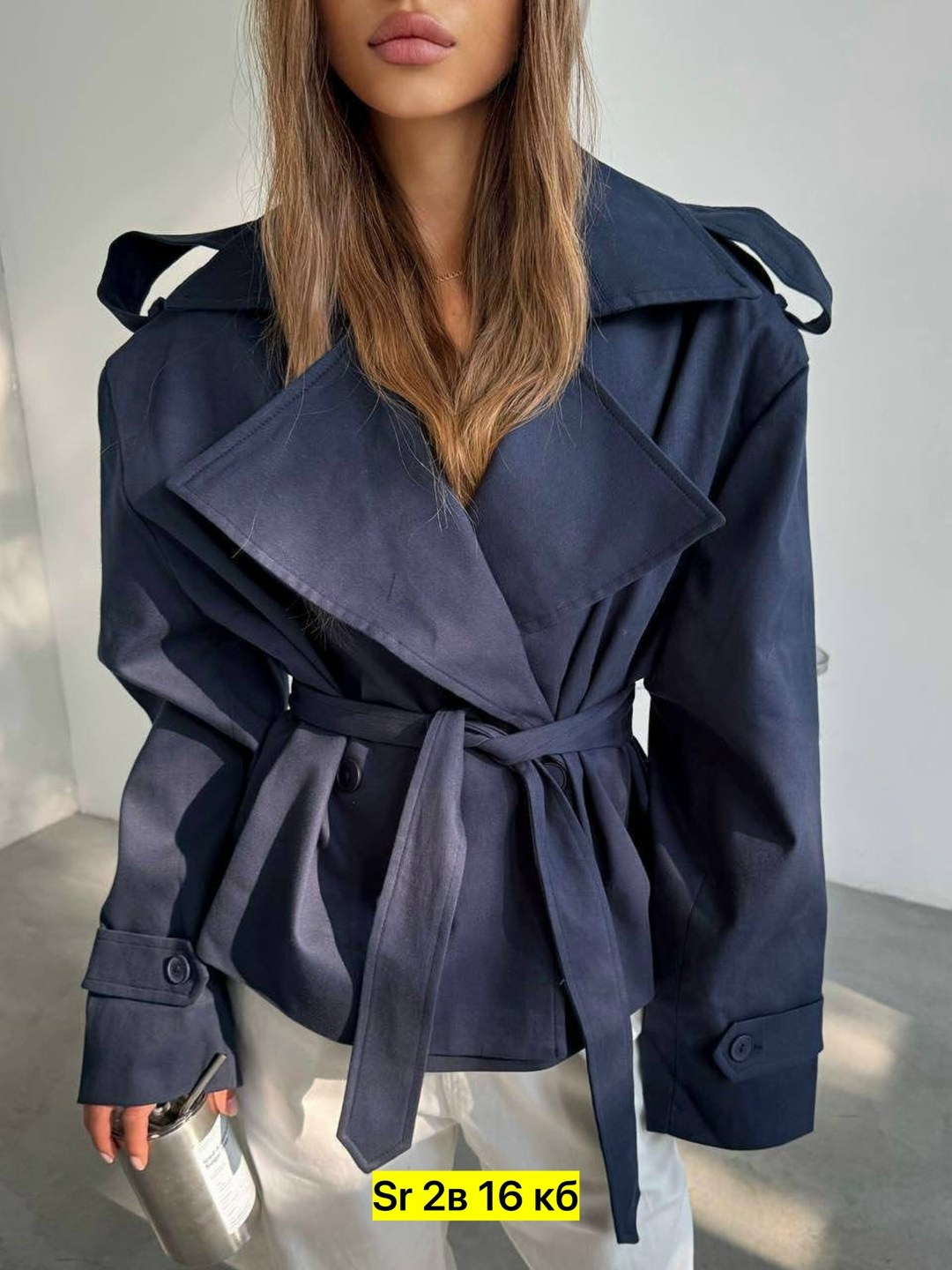 тренч с поясом,тренч женский,тренч укороченный с поясом,тренч,короткий тренч