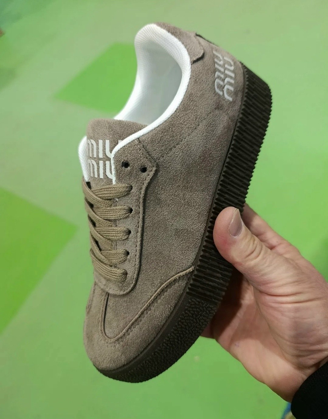 , женская,обуви,кроссовки женскиe,кеды замша