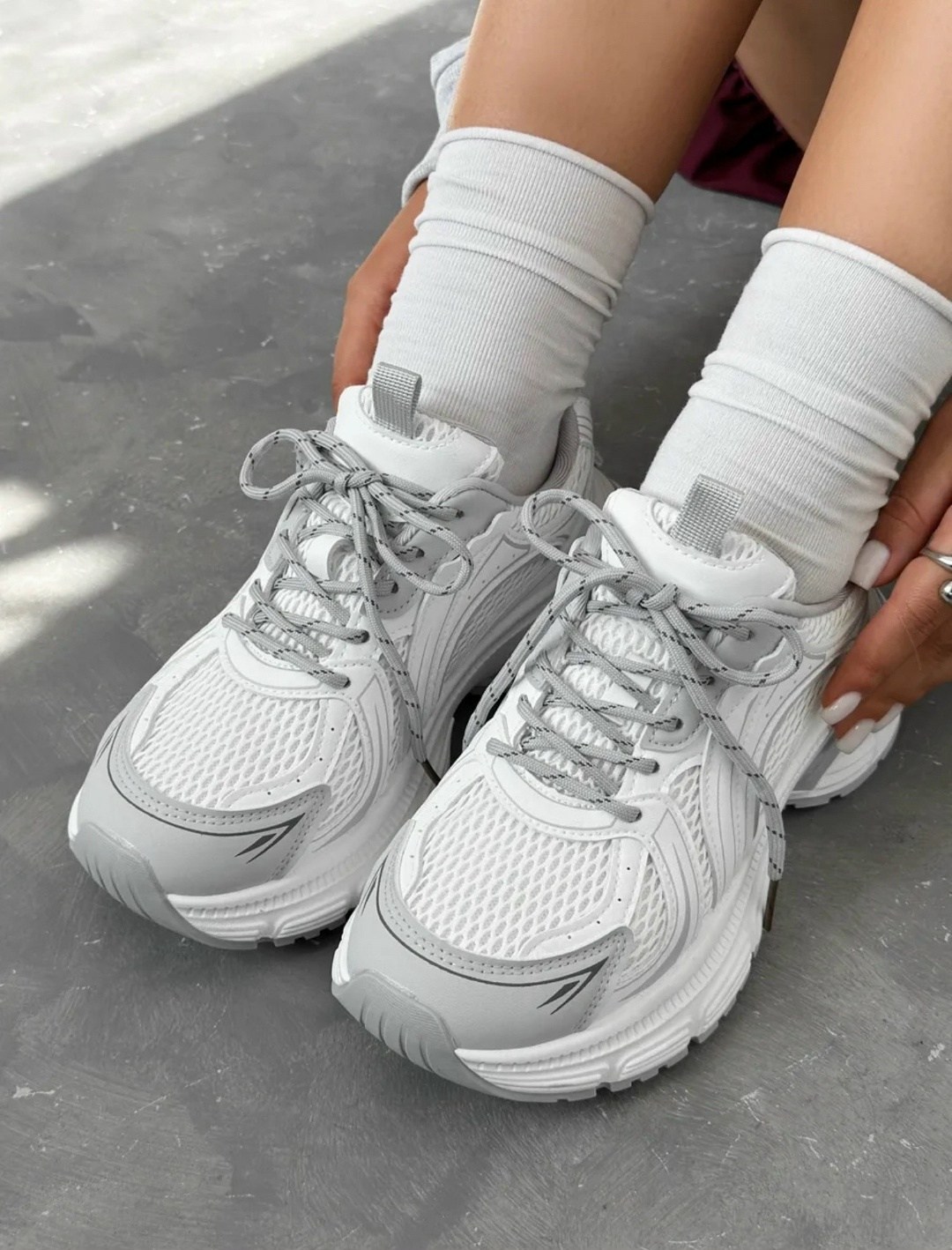 кроссовки женские,женские массивные кроссовки,модные кроссовки,массивные кроссовки,