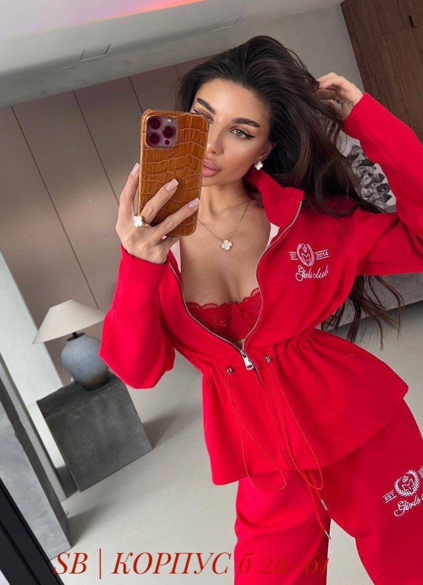 стильный костюм,женский костюм,спортивный костюм,спортивный костюм женский,