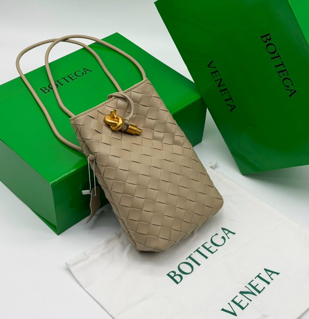 сумка bottega veneta женская,bottega veneta сумка,кожаная сумка bottega veneta,сумка bottega,сумка на плечо bottega veneta