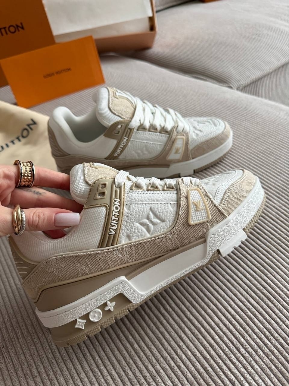 розовые кроссовки луи виттон,кроссовки louis vuitton,кроссовки louis vuitton trainer,кроссовки женские louis vuitton,кроссовки женские луи виттон 2026