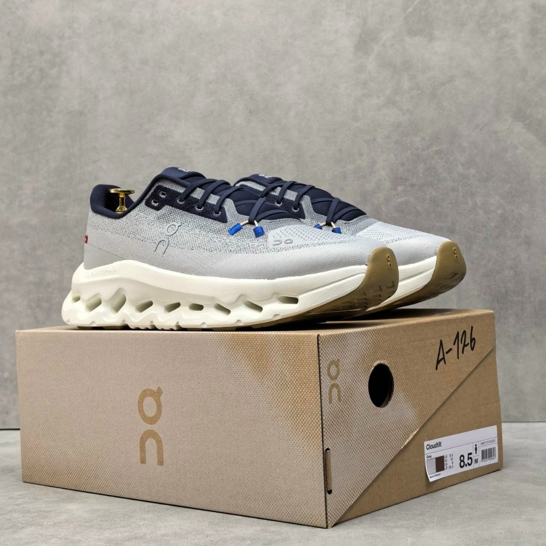 ,спортивная ,спортивные кроссовки,кроссовки,кроссовки женские мужские