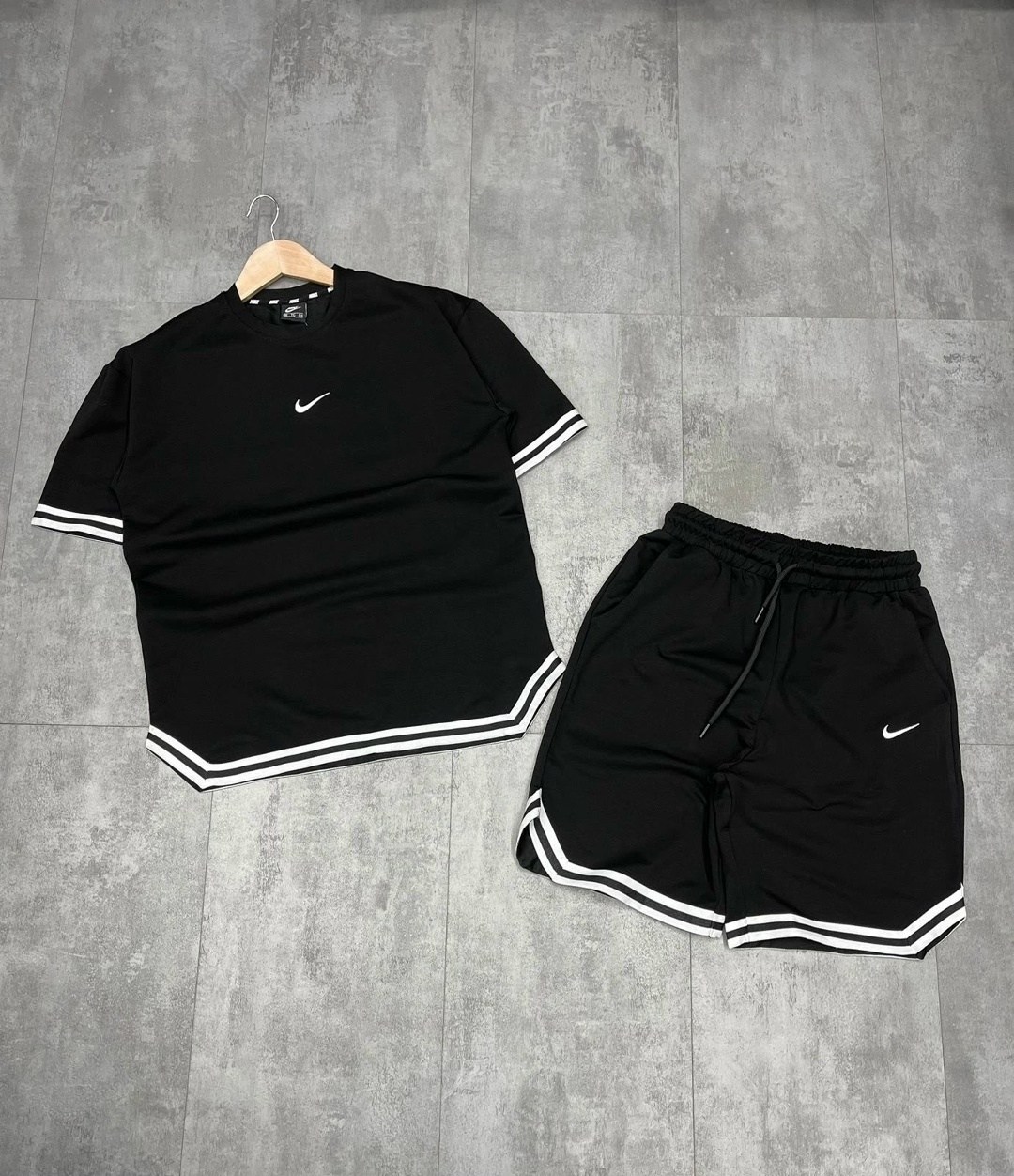 спортивный костюм с шортами nike,спортивные костюм с шортами,спортивный костюм футболка и шорты,спортивные костюмы nike,спортивный костюм nike мужской