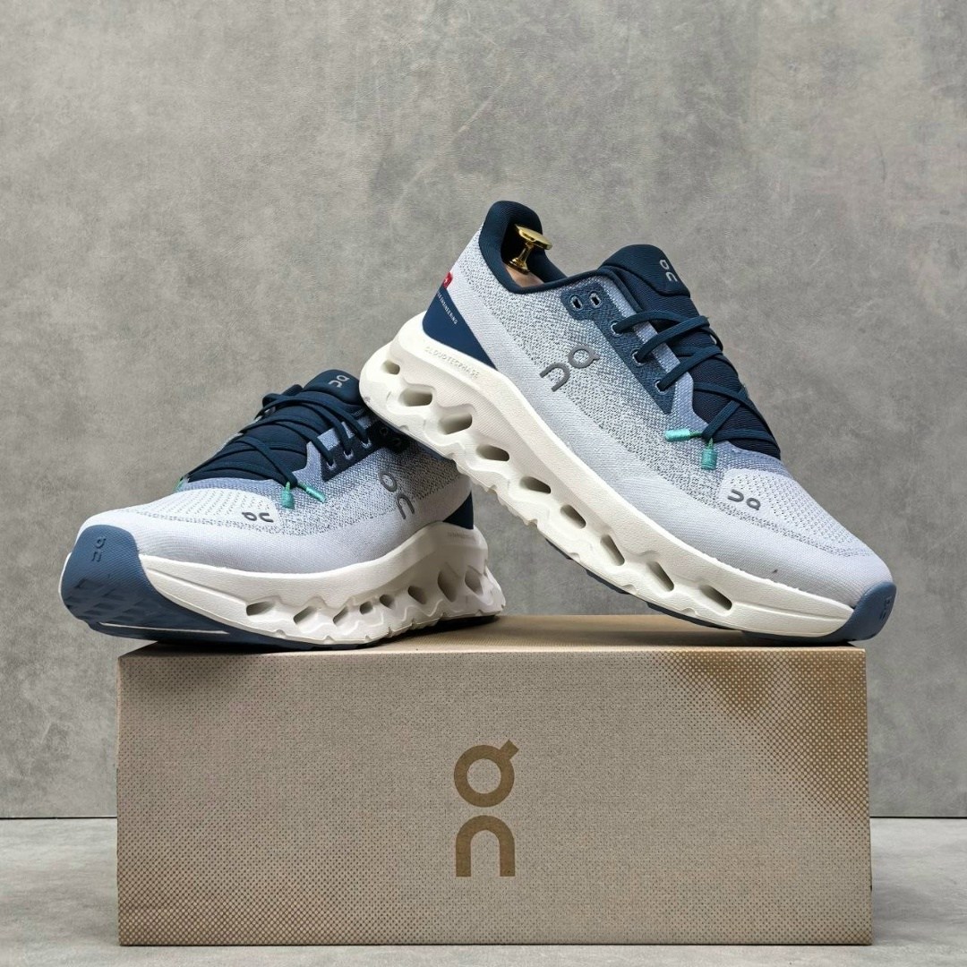 ,спортивные кроссовки,кроссовки,спортивная ,повседневные кроссовки