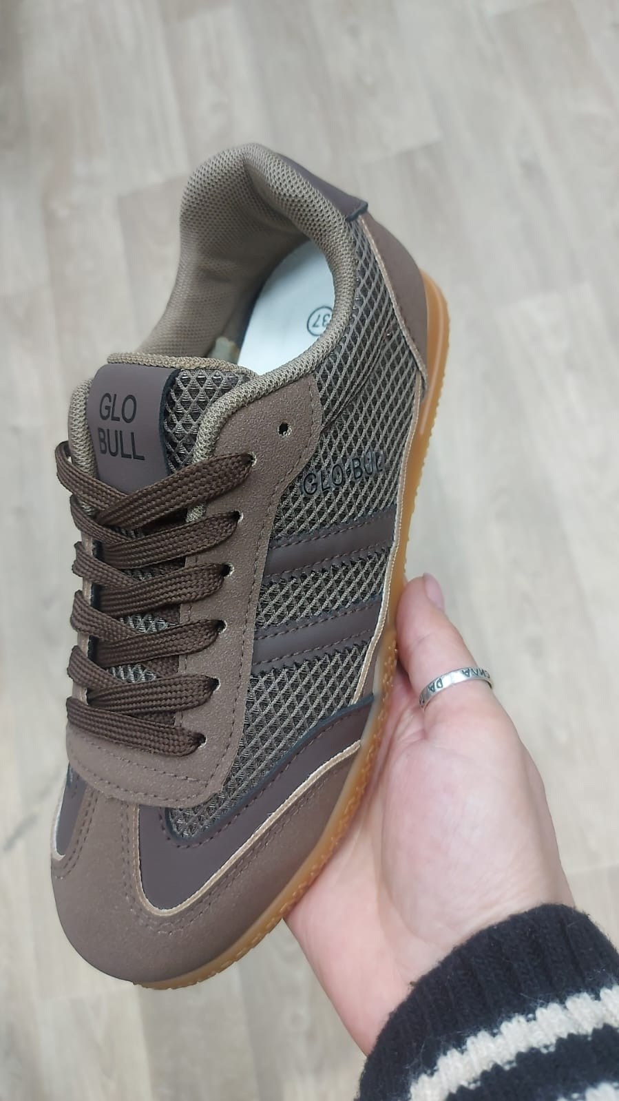 женские кроссовки adidas,кроссовки женскиe,,повседневные кроссовки,женская спортивная