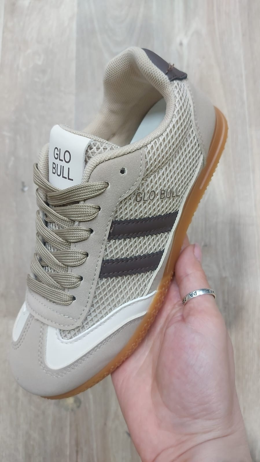 женские кроссовки adidas,кроссовки женскиe,,повседневные кроссовки,женская спортивная