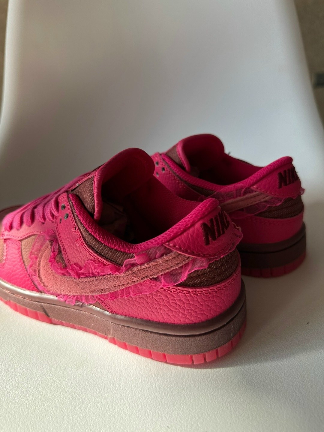 nike dunk valentines day 2026,кроссовки nike wmns dunk low 'valentine's day' розовый,кроссовки nike dunk low valentine розовые,nike dunk low valentine's day 2026,nike dunk low valentines day