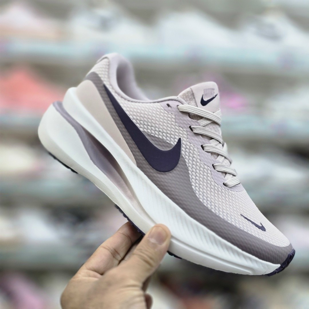 кроссовки nike,женские кроссовки nike,спортивная ,кроссовки,беговые кроссовки nike