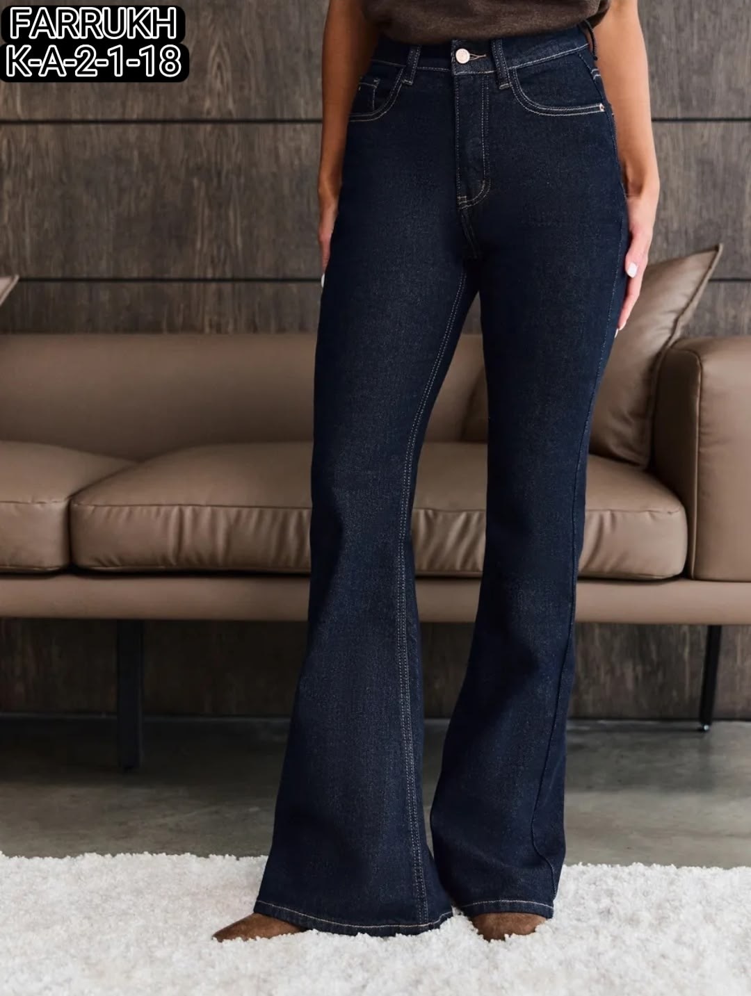 джинсы клеш от колена с высокой посадкой,джинсы клеш с высокой посадкой,джинсы клеш женские,женские джинсы клеш с высокой посадкой,джинсы клеш от колен