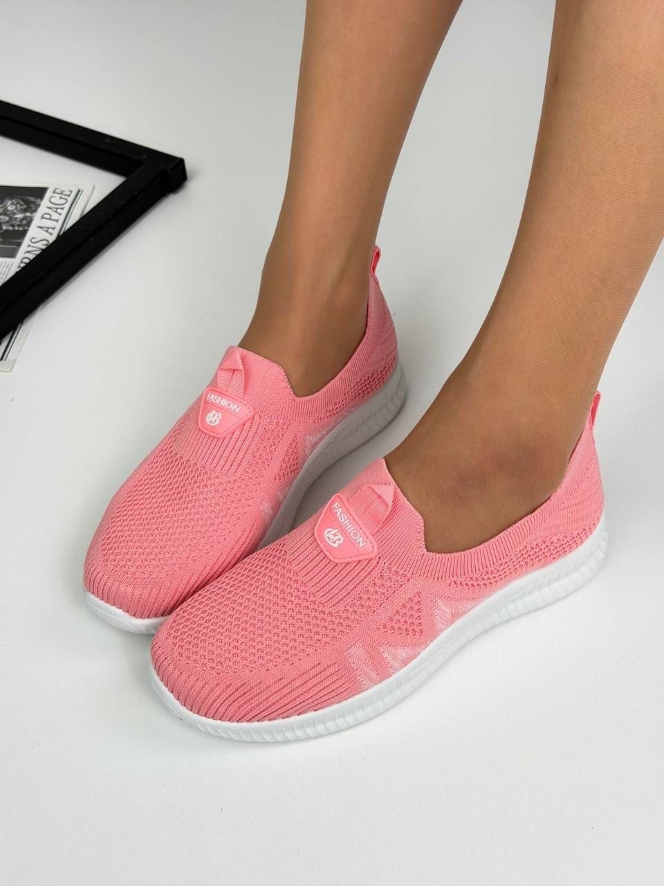 ,слипоны женские,кроссовки женскиe,кроссовки женские летние, женская