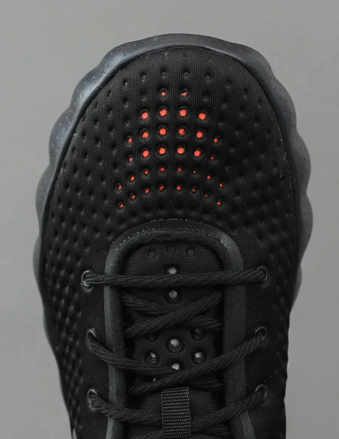 кроссовки,кроссовки огромные,кроссовки черные,кроссовки найк,кроссовки мужские nike