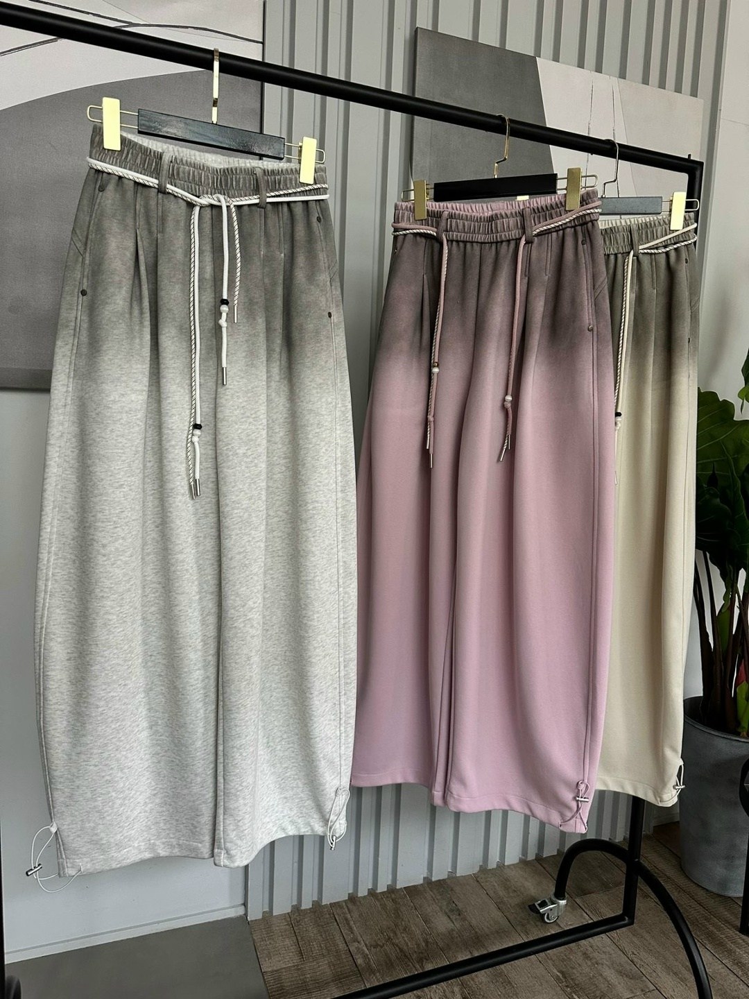 брюки спортивные,широкие брюки,брюки спортивные женская,брюки палаццо,брюки стильные